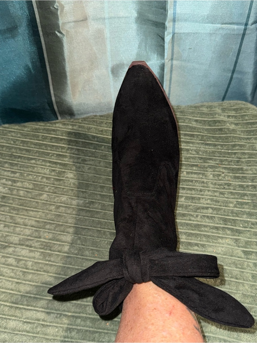 JustFab Black Pointed Toe Ankle Boots with Bow Accent